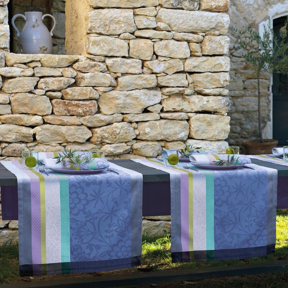 Le Jacquard Francais Table Runner “Provence” Lavender Blue ~22x79” NWOT